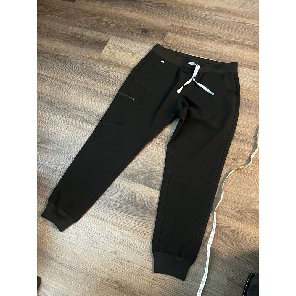 NWT FIGS Zamora 2.0 Scrub Jogger Pants Size L Black Medical Nursing